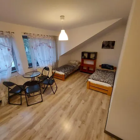 Galeria Kolorow 4 Osobowy Apartment *